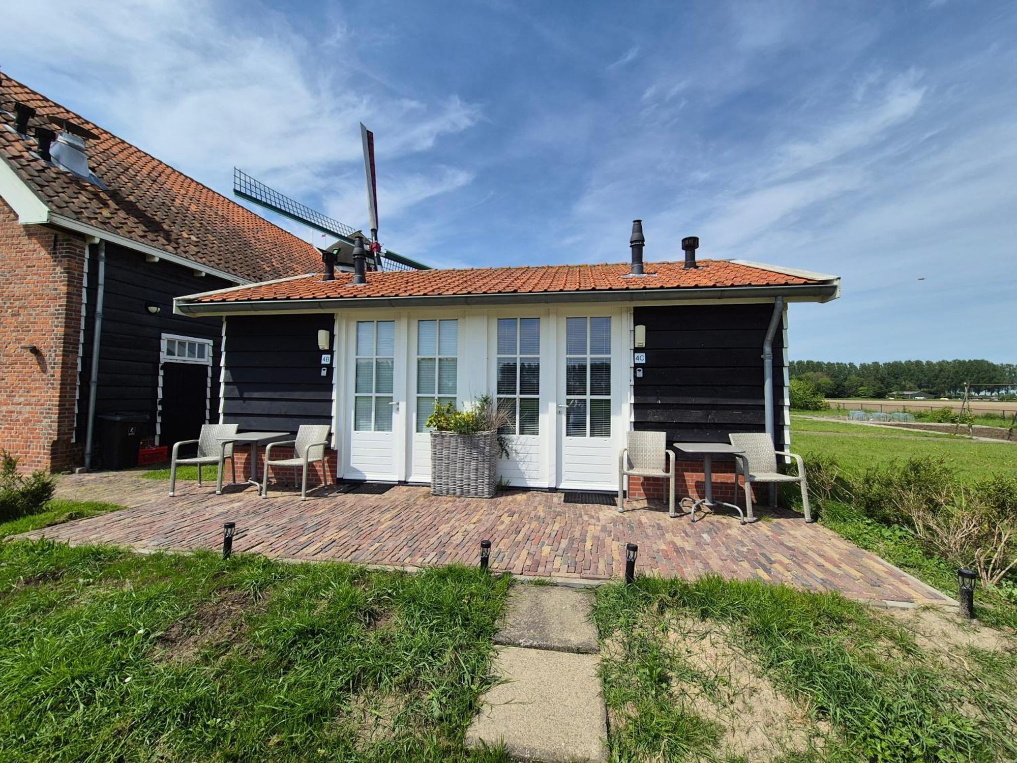 Bij Molen De Blazekop, Rustig En Landelijk Ovezande Esterno foto